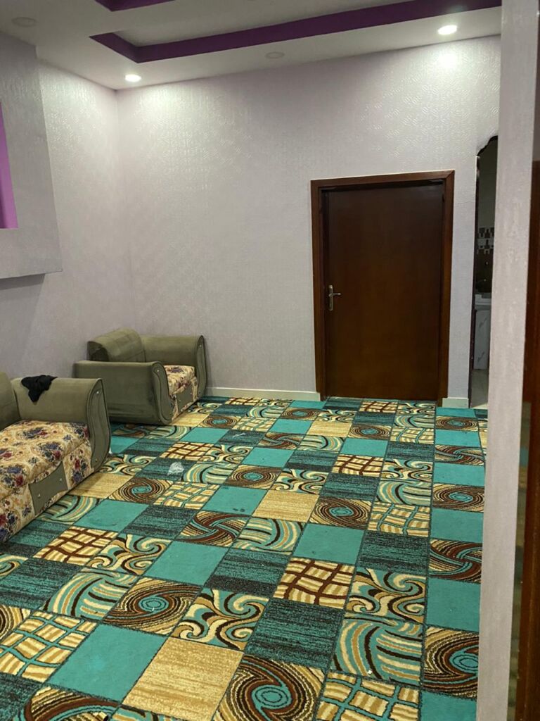 شركة تنظيف مجالس